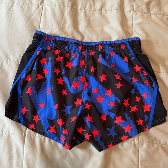 NWT Nike Dri-Fit Shorts Women’s Small - Picture 2 of 9